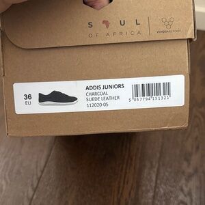 Vivo Barefoot Kids Sneakers - Charcoal Suede